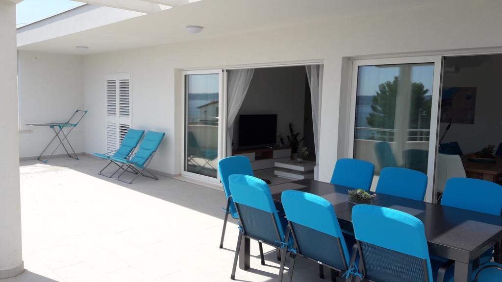 Villa-Apartments Karmel Kaštela 外观 照片