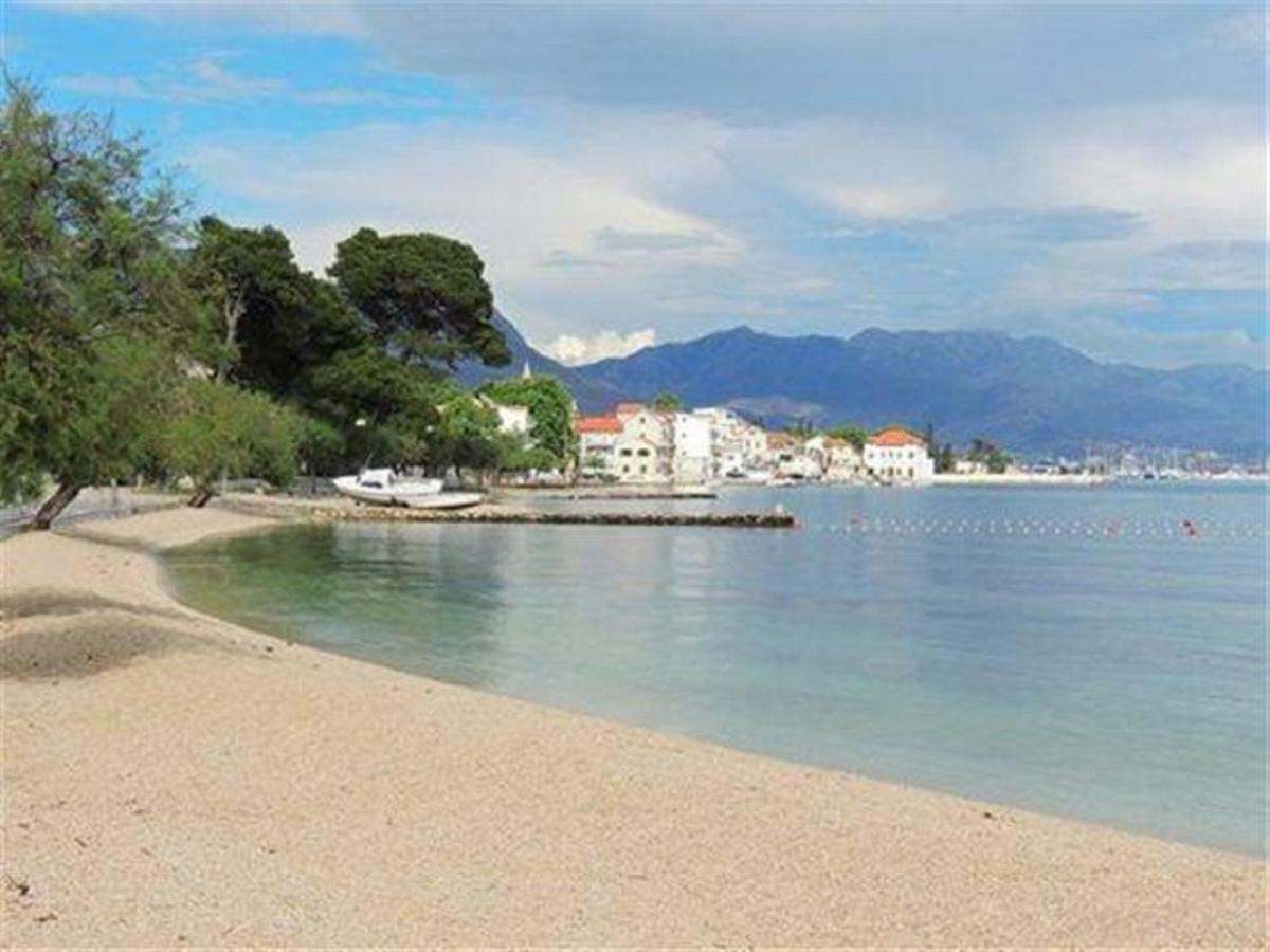 Villa-Apartments Karmel Kaštela 外观 照片